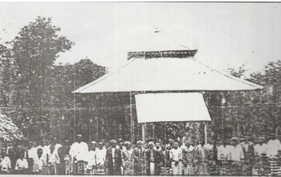 Keturunan Orang Lukut yang berhijrah ke Kota Tinggi Membuka Kampung Lukut, 1916